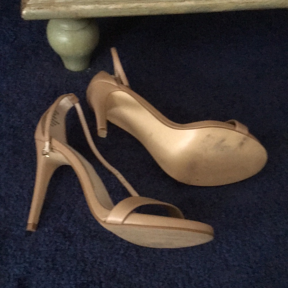 Stevie Madden open toed high heels